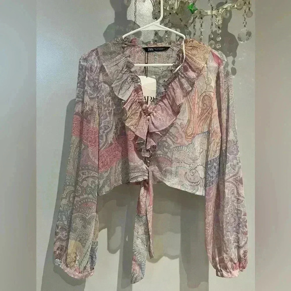 Zara Sheer Paisley Print Crop Top - Picture 2 of 9